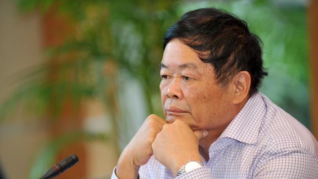 招聘|曹德旺谈大学生热衷考公，观点中肯却遭反驳，不如直说给你打工