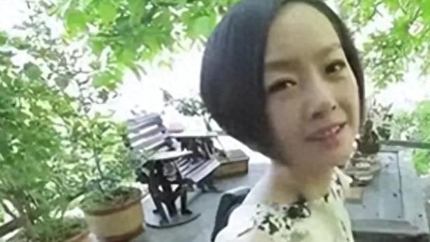 杨丽萍的月亮宫被查封，内部简直不忍直视！网友直呼：早就该封了