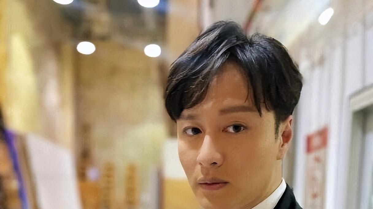 TVB瞩目配角自曝无意离巢！对女友离巢表支持，女方曾出轨人夫