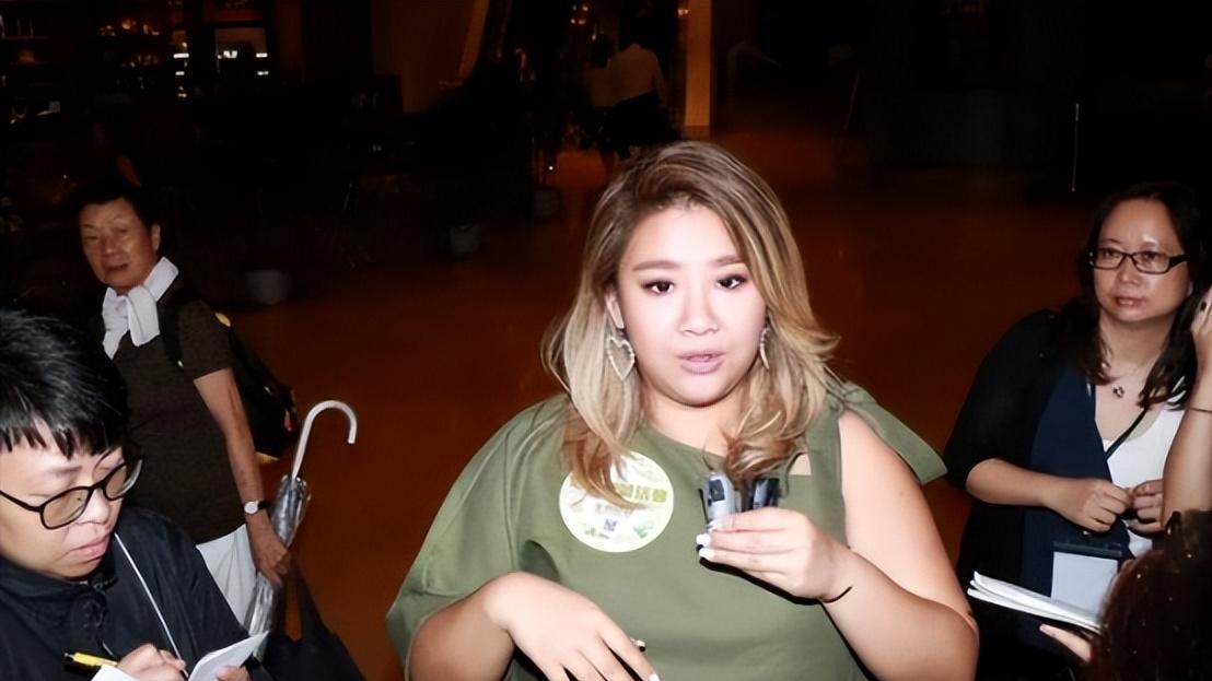 港媒曝郑欣宜遗体被找到？迟到了36年的回旋镖，终究扎中了郑少秋