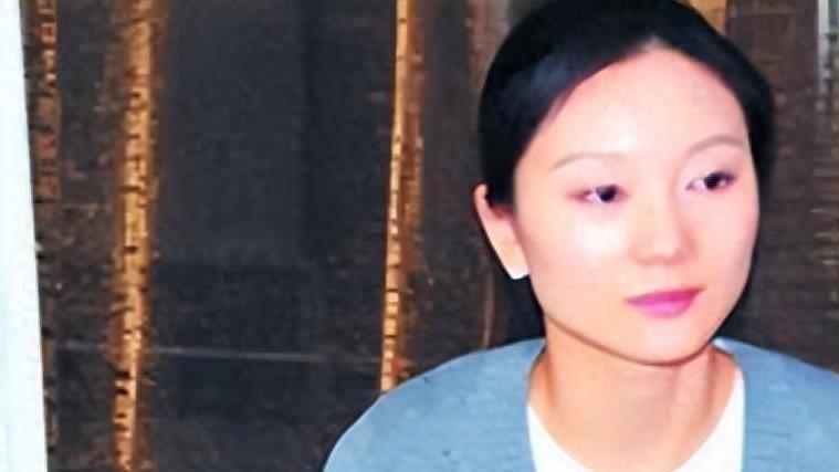 隐瞒了21年，陈婷坦言18岁为张艺谋生孩子原因，网友：真的没想到！