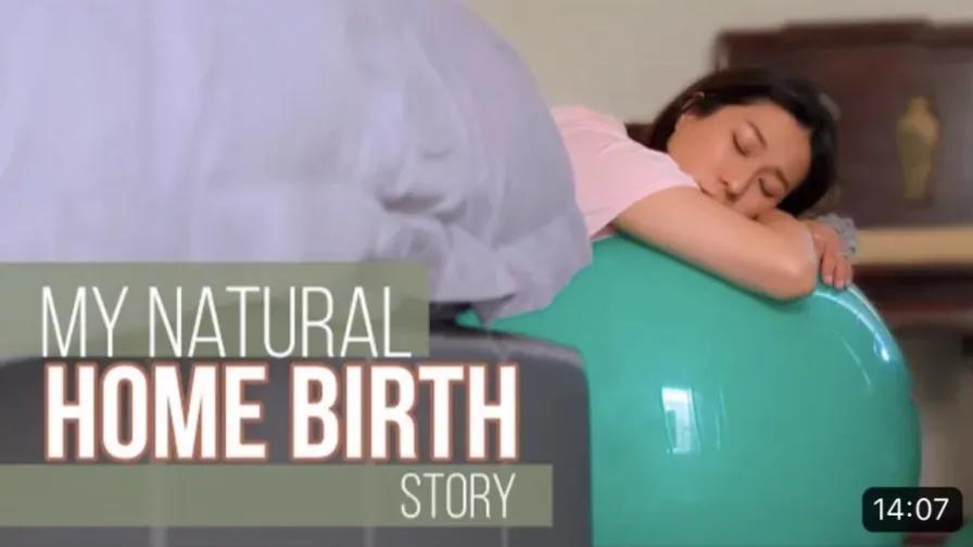 钟嘉欣|39岁钟嘉欣自曝三胎分娩过程！躺家中浴缸里生娃，接生婆满头白发