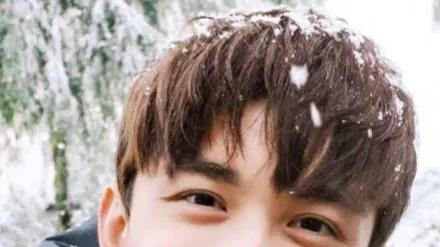 吴磊恋情疑曝光？自爆和爱人在一起，网友扒出更多内幕