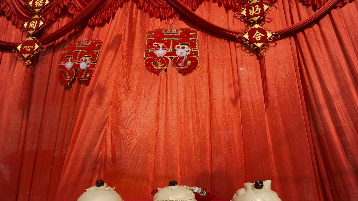 郭刚堂|山东郭刚堂迎喜事，儿子郭振订婚新人生，好友孙海洋期待孙卓成才