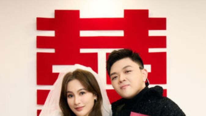 艾福杰尼|《中国有嘻哈》艾福杰尼结婚了！2个月前才认爱：She said YES