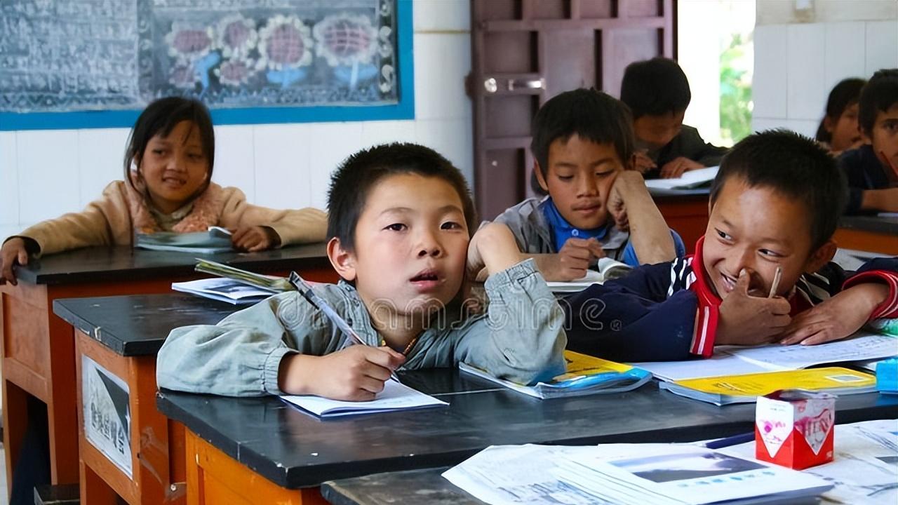 特岗教师|特岗教师招聘来了！6月陆续启动，看看这3个岗位优势