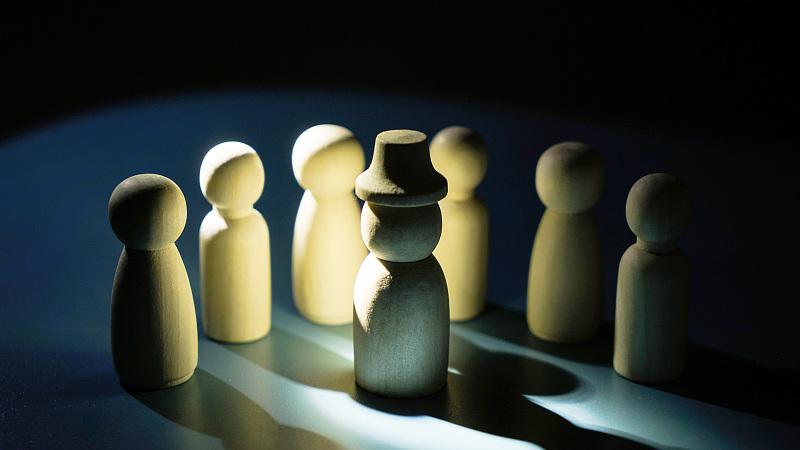 从新闻专业到职场就业：职场人需要秉持的六个正确职业观