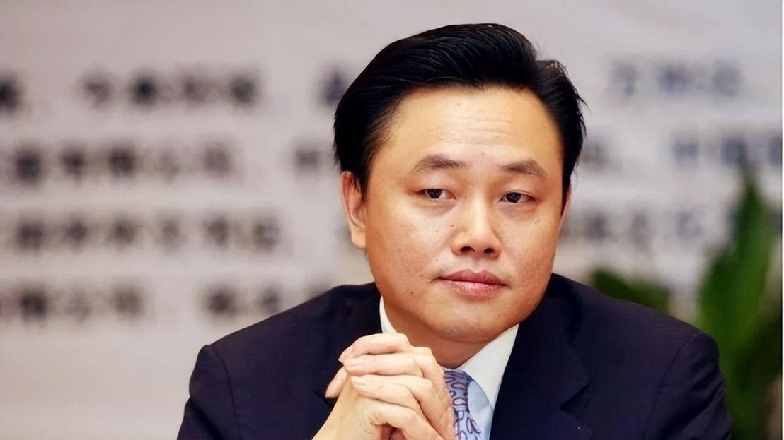 张志铭|张志铭：中专毕业给首富开车，因长相被首富妹妹看中，赚65亿身家