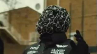 阿森纳|凭借《蒙面歌王》以歌手身份出道的英超球星→阿森纳ST，即使戴着口罩也被抓