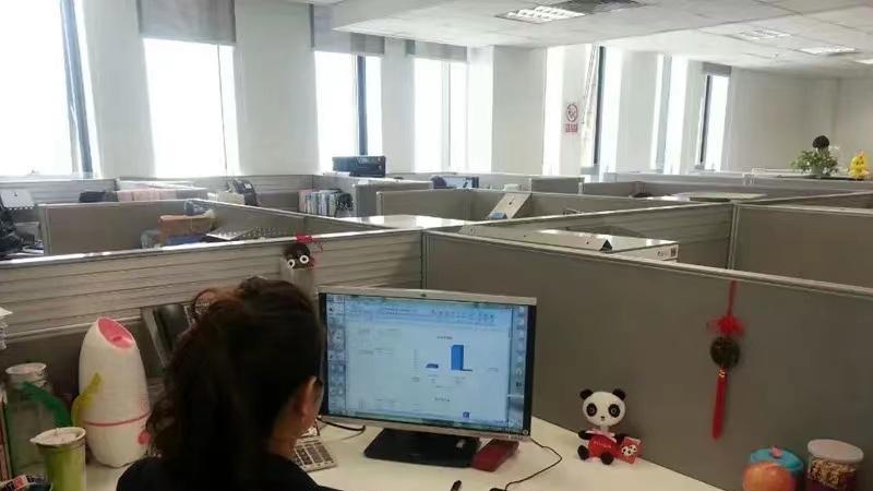 |我，在深圳被裁员，为了生活选择摆摊卖夜宵，去年1年就赚了40万