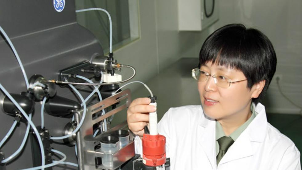 疫情当下，张文宏被骂成流量王，“病毒杀手”陈薇为什么一直沉默？