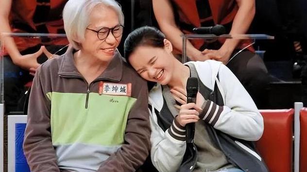 李坤城|反转！李坤城临终照曝光，全身浮肿似气球，邻居出面曝儿子真面目