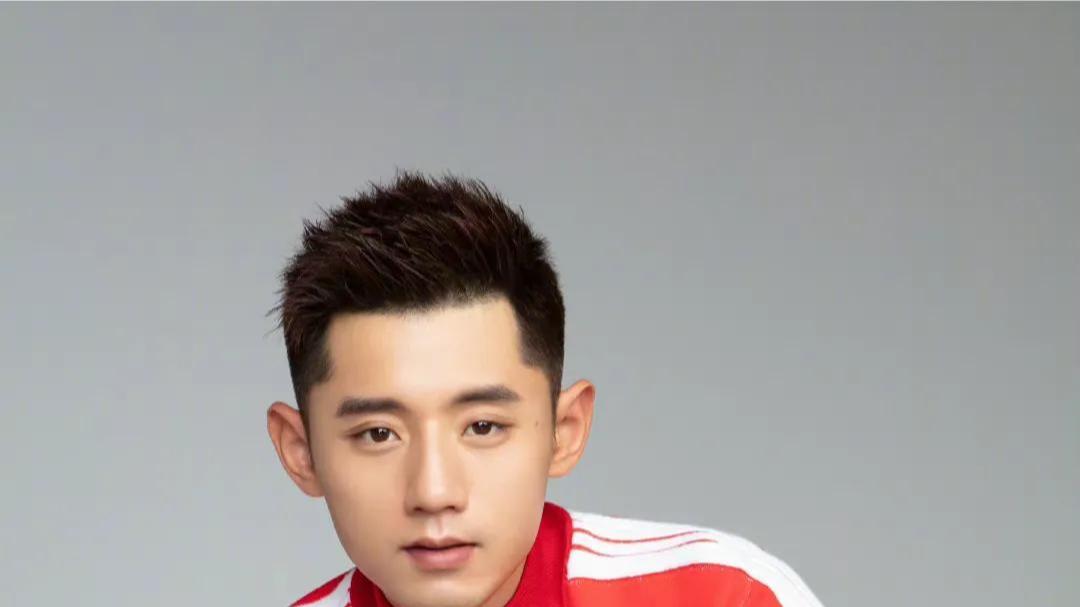 张继科|曝张继科烂赌成性，把景甜私密照卖给债主，债主用私密照勒索景甜