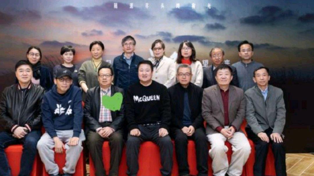 王一博|程耳与影评人深入交流《无名》，大佬偷摸搜索：王一博是一线明星吗