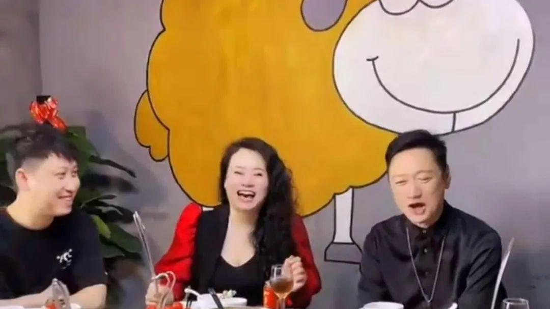 陶大宇|59岁陶大宇内地走穴引争议，一天跑6家店，言行被指高傲、素质低