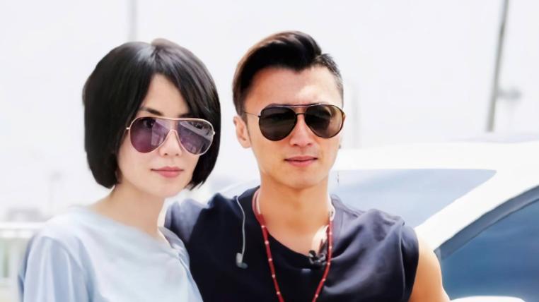 谢霆锋留港分居王菲，自曝暂不返京陪父亲，87岁谢贤带子聚会散心