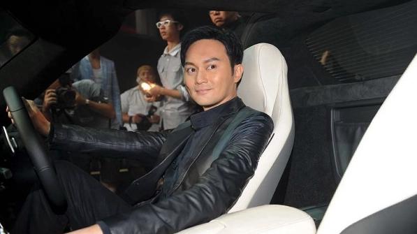 张智霖，差不多得了。