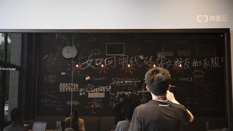 |35岁以上的IT人士，如果有一天被公司裁员了，该怎么办？杞人忧天