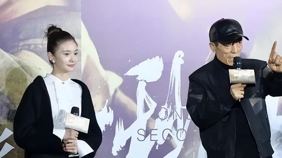 张艺谋|娱记曝知名导演为了小情人向流量明星妥协，细节疯狂指向张艺谋