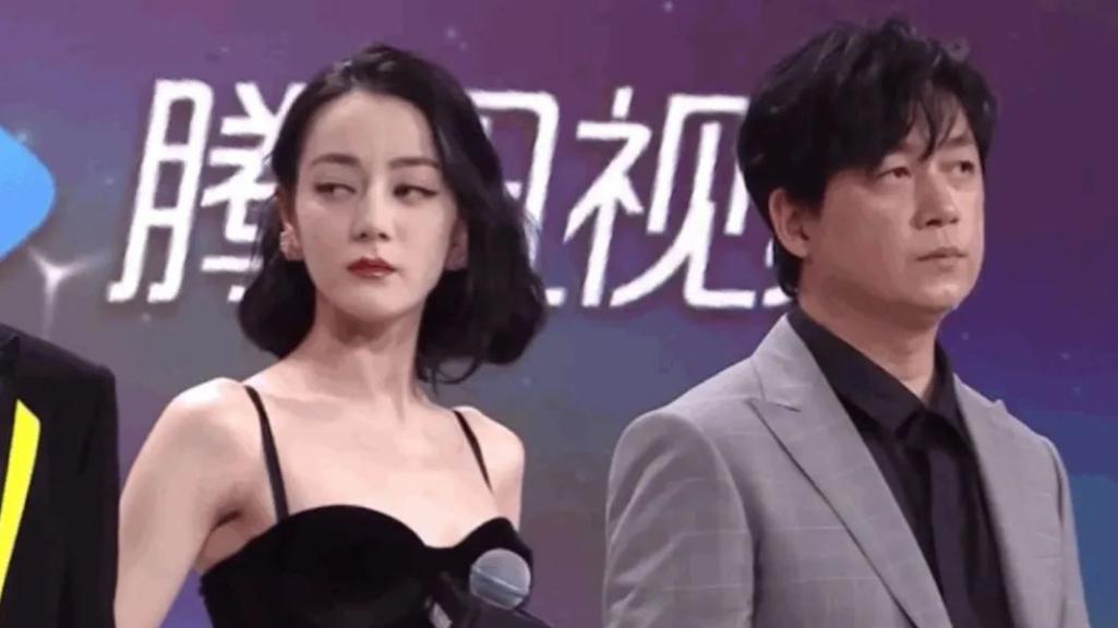 迪丽热巴|迪丽热巴又翻车，用性别高度否认怀孕，不想被过度关注被骂双标