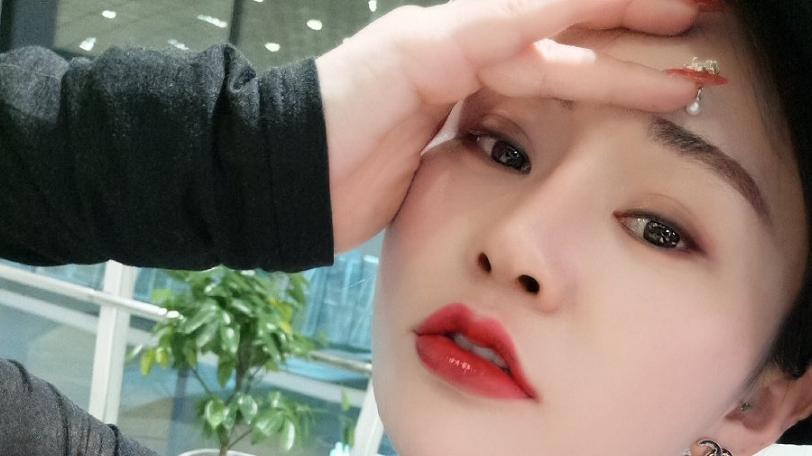 公益|热爱公益的演员，虽然暂时并不出名，但是未来一定华丽的