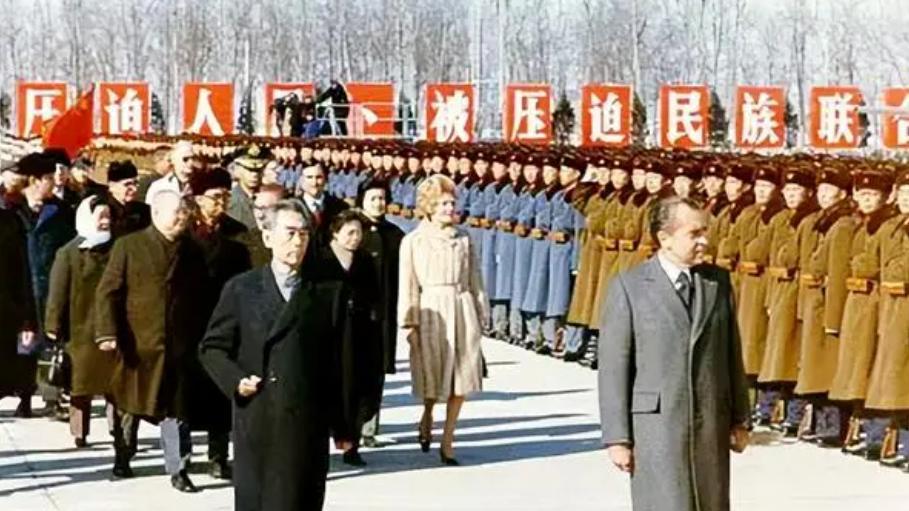 虾仁|尼克松首次访华，在国宴上把一道什么菜全吃光？后来成为国菜