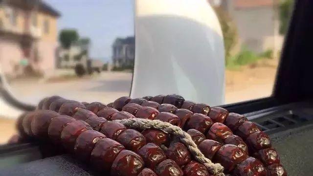 佩戴手串的72条理由，看看你属于哪一款？