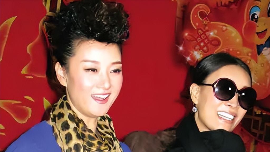 2011颁奖典礼，那英当众嘲讽宋祖英引轩然大波？事实并非如此