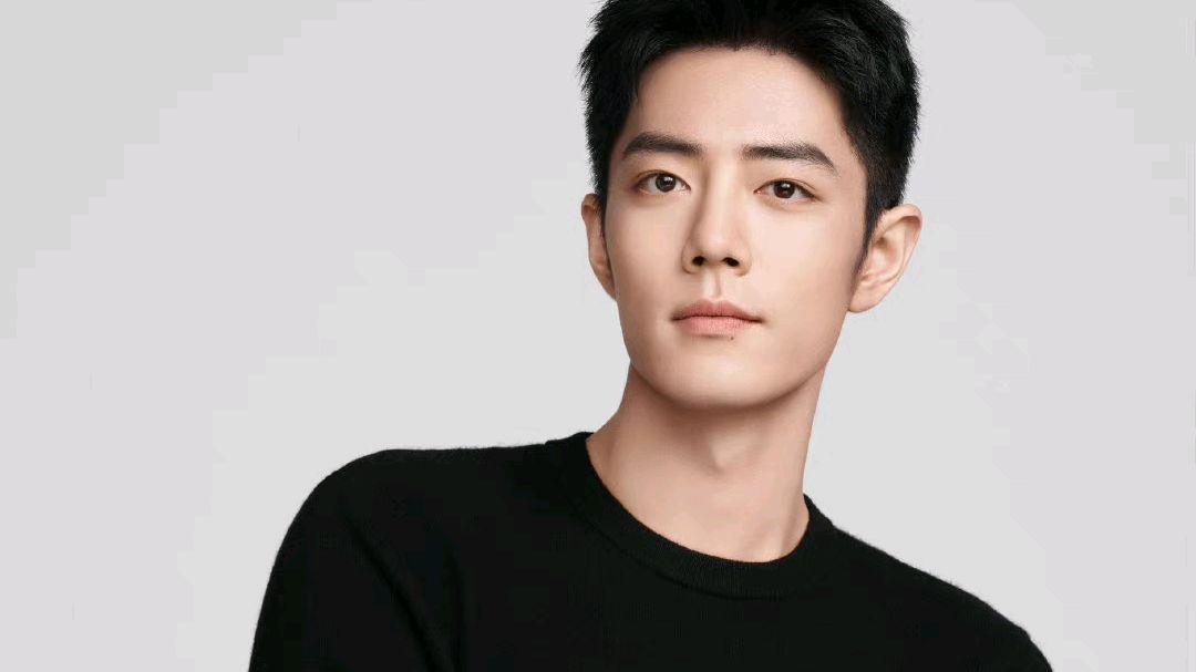 肖战|肖战赶场成都遇热情群众！新角色“盛阳”成为焦点，希望不被打扰