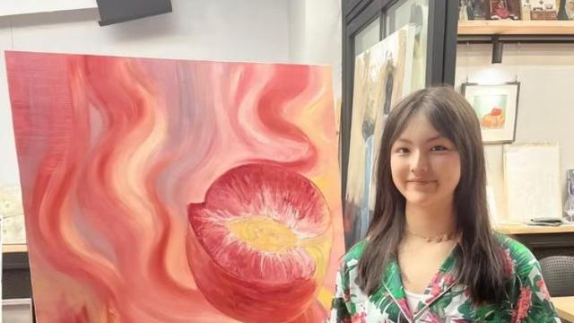 王诗龄和黄多多冲上热搜，两人的画作被比较，网友：差距太大了