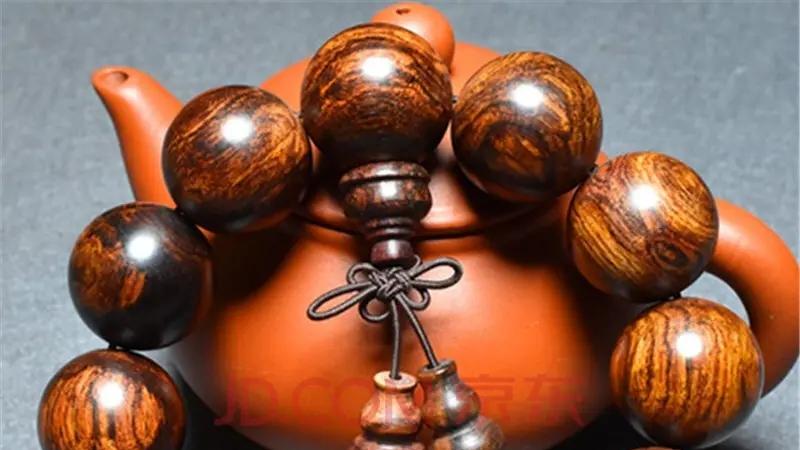 海南黄花梨|现在的黄花梨市场上，为什么油梨比糠梨更贵？