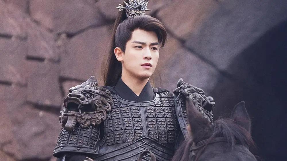 古力娜扎|《长月烬明》叶清宇人设引争议，被大面积举报？待播的仙侠倒霉了