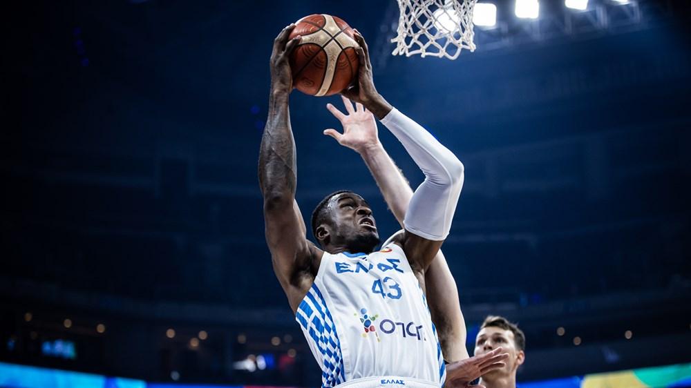 王哲林|变身欢乐喜剧人？字母哥哥简直就是希腊版的王哲林？