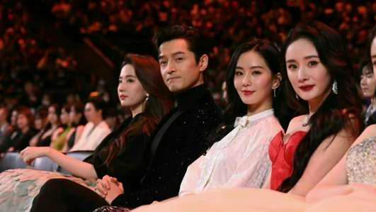 唐嫣|微博之夜85花杀疯！刘亦菲一骑绝尘，杨幂红黑女王，唐嫣溢出蜜糖