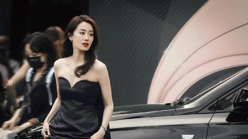 张小斐|从顶流跌回三线，张小斐成名后的路真的选择错了吗？