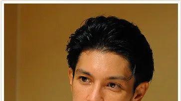 当红女星承认吸毒10年，还有更大的瓜：1次50万，太狠了