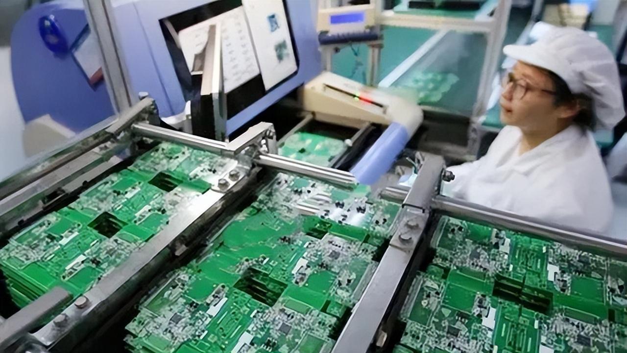 芯片|2020年，美国为阻中国芯片发展，全球通缉晋华陈正坤