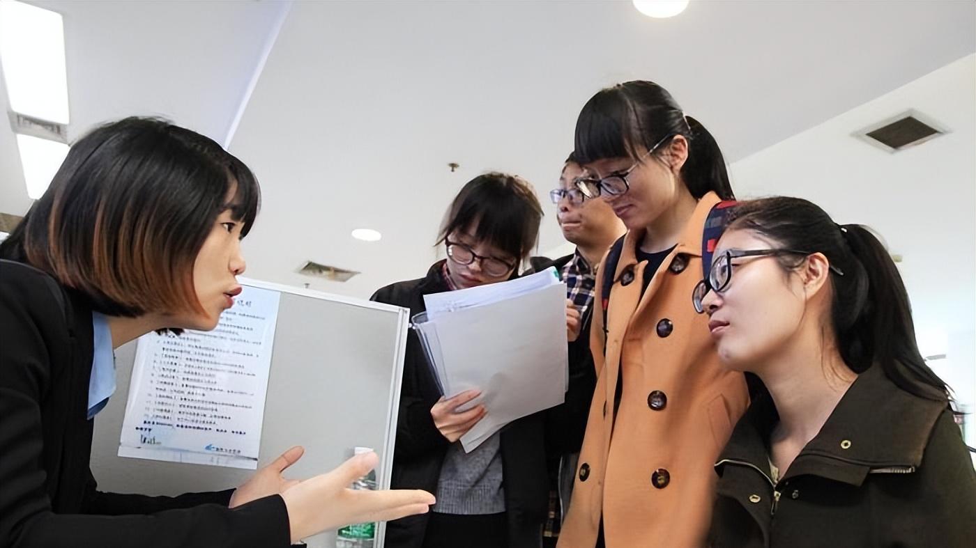 工作难找，越来越多人告诫今年不要离职，我们正在经历“老板荒”