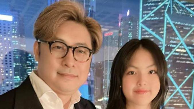 王诗龄发育过猛像换了个人！大眼睛加瓜子脸成李湘翻版，穿小黑裙美到认不出