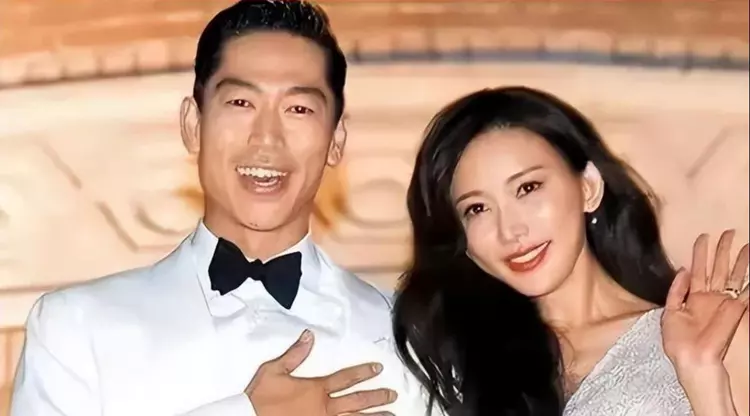 林志玲|林志玲：家暴风波首露面！眼神空洞满老人斑，活成别人鄙视的样子