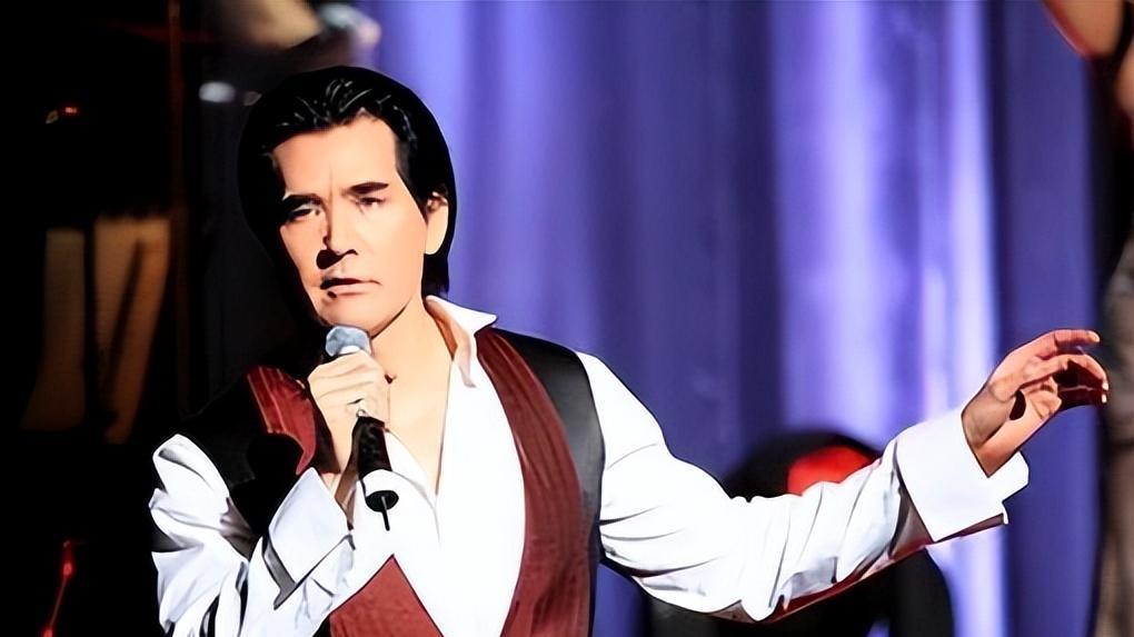 费翔|从春晚男神到孤身一人，费翔的一生，有太多的“意难平”