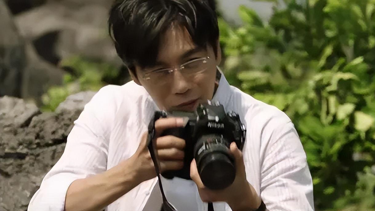 演技烂得像混子，《三大队》一群神仙里混进一个关系户，真招人嫌