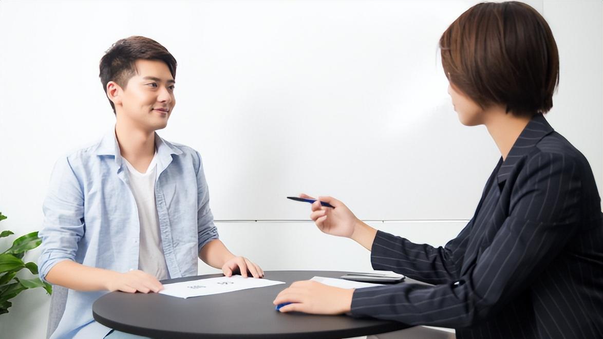 直系三代亲属血脉不能应聘，多地烟草局发招聘新规，网友拍手叫好