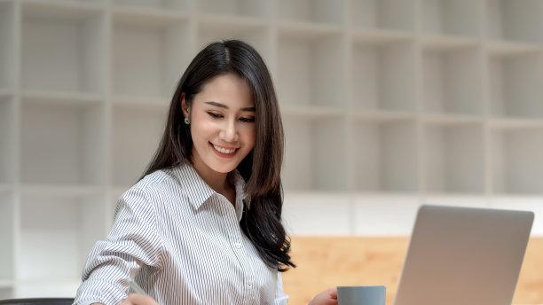 王丹丹|混得不错的人，有这几点特点，值得我们努力成为他们