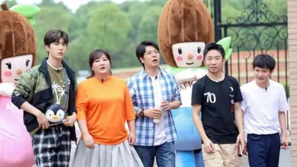 青春环游记第二季|《青游2》为何比第三季更受欢迎，综艺节目的走红也有窍门，人选很重要