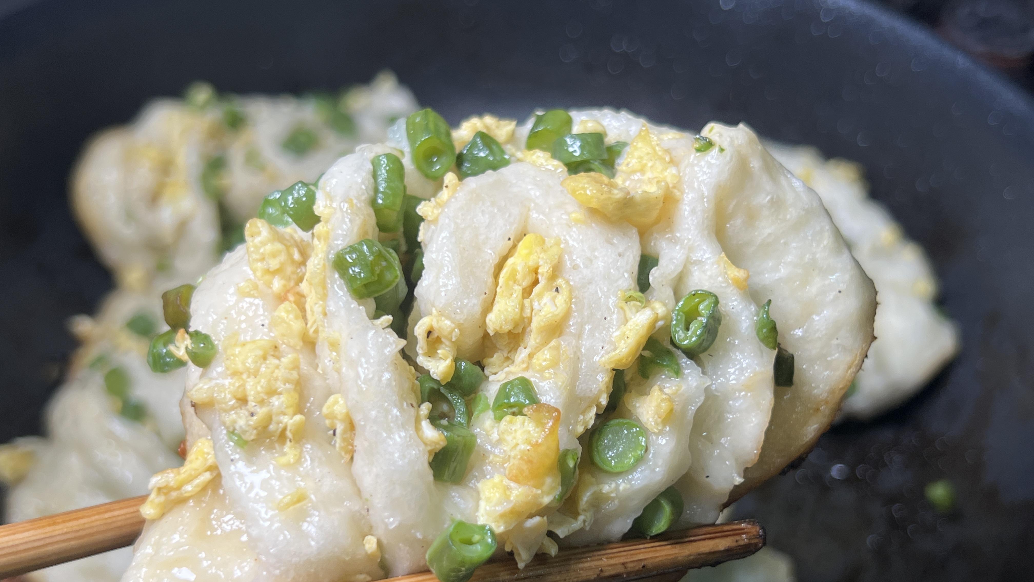 美食教程|喜欢吃长豆角，又喜欢吃面食的可以试试这道美味，既是菜又是饭呢