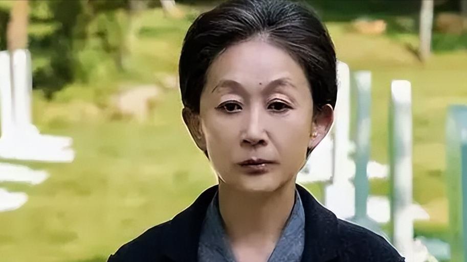 演员陈瑾：20年不吃米饭，与哥哥相约不结婚不生育，如今过得怎样