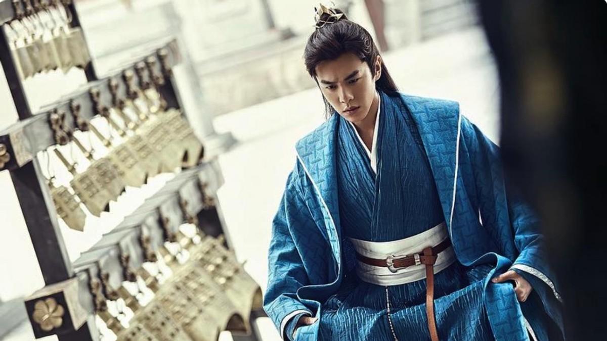 大肿脸、硅胶脸齐上阵！《庆余年2》两人或成败笔，让人难以忍受