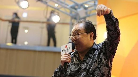 马德华|猪八戒马德华：戏里没娶到嫦娥，戏外娶到“侯哥”，成人生赢家