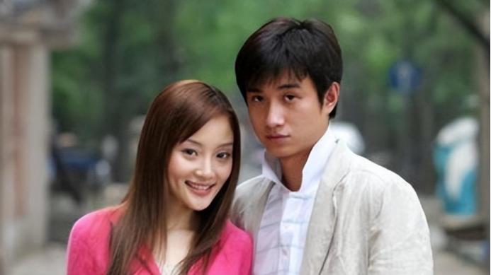 马伊琍|离婚不到4年，文章和马伊琍，人生差距一个天一个地